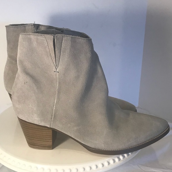 Coconuts by Matisse ‘Camilia’ Suede Bootie - Picture 5 of 6
